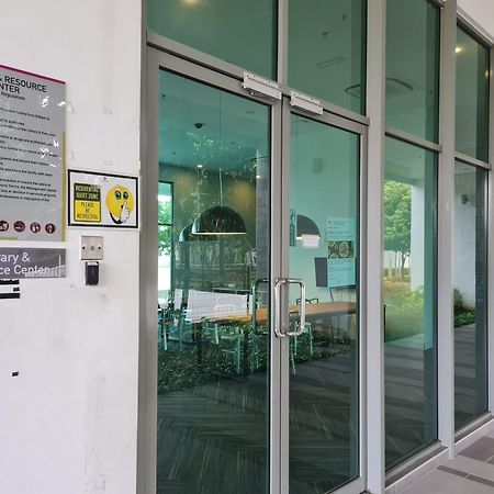 Hideaway At Cybersquare Apartment ไซเบอร์จายา ภายนอก รูปภาพ