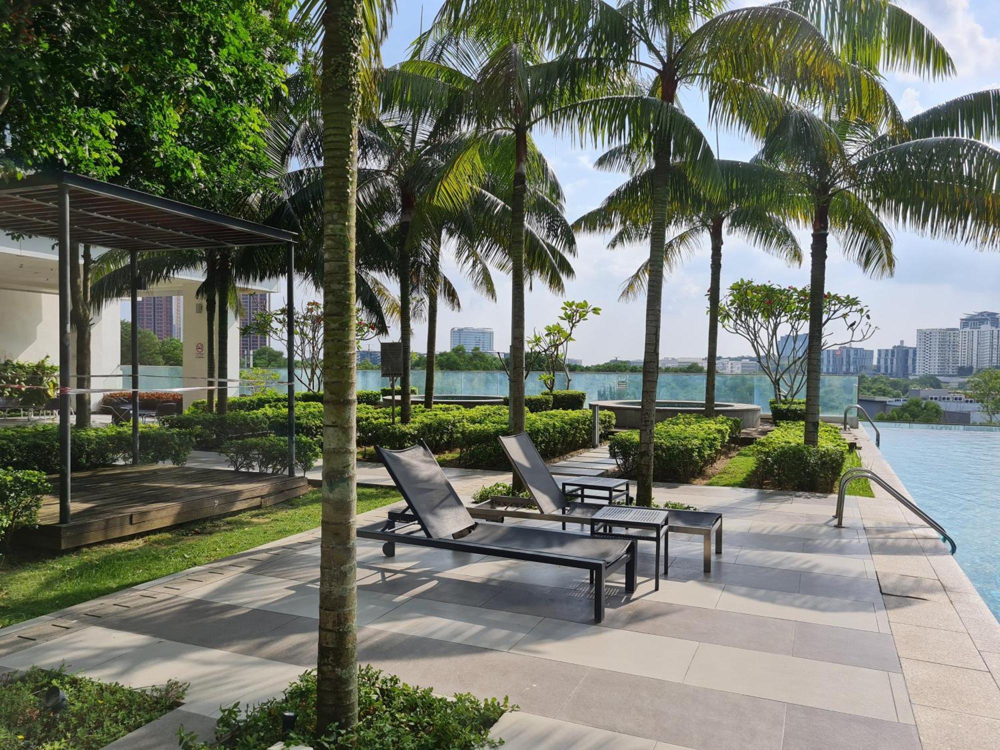 Hideaway At Cybersquare Apartment ไซเบอร์จายา ภายนอก รูปภาพ